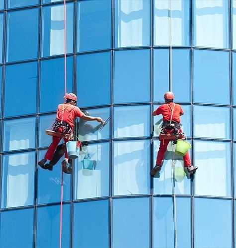 Мытье фасадов промальпинистами в Вологде